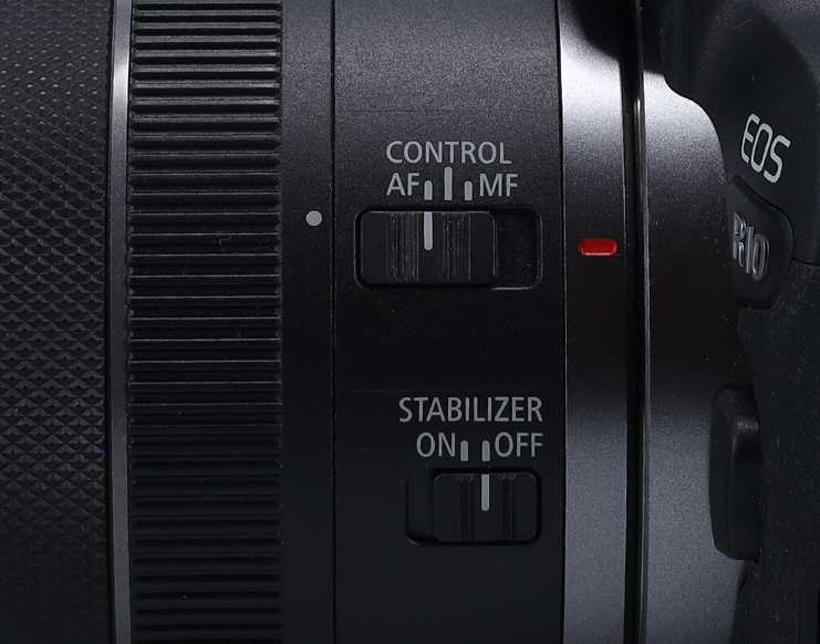 r10-lens-close-up